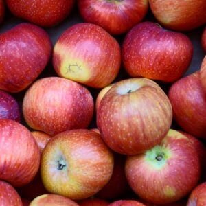 Home fuji apple